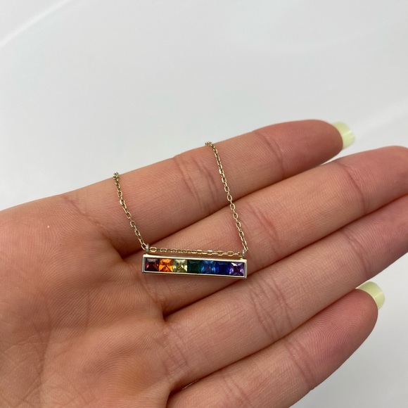 Rainbow gem necklace! - Picture 1 of 2